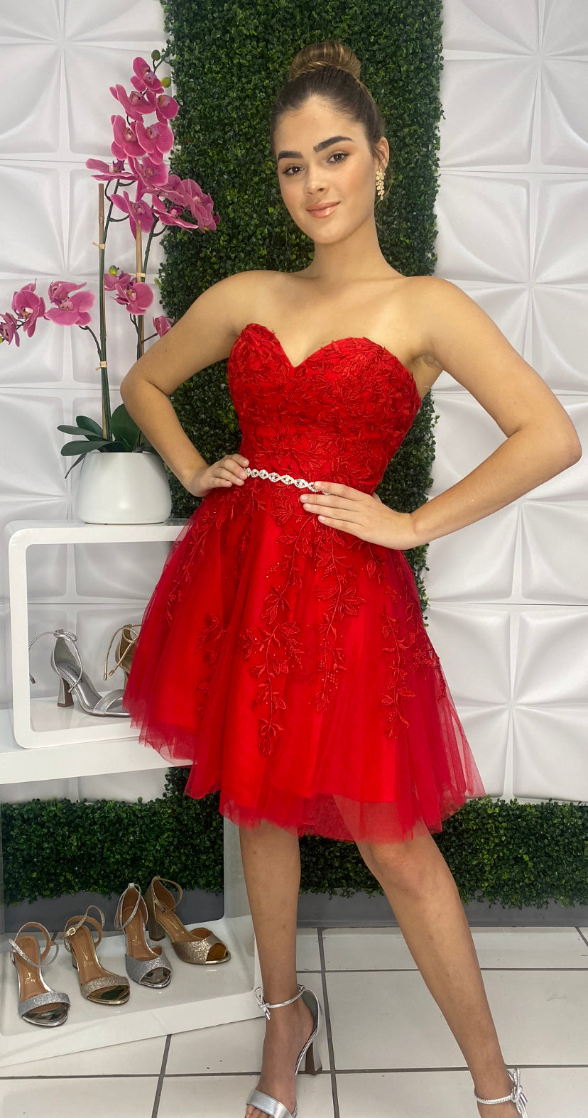 Lace Strapless Red